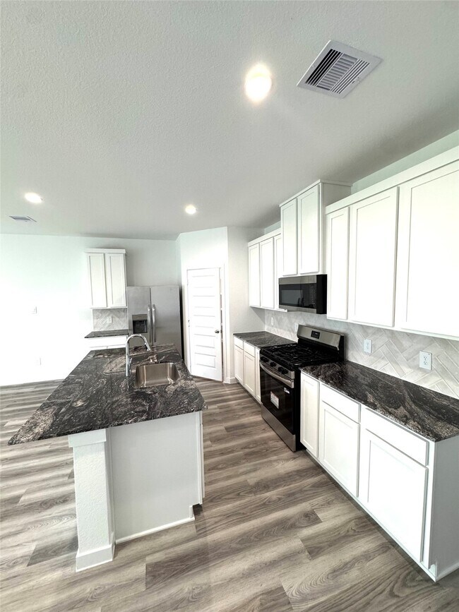 Foto del edificio - 2808 Lisburn Ter Ln