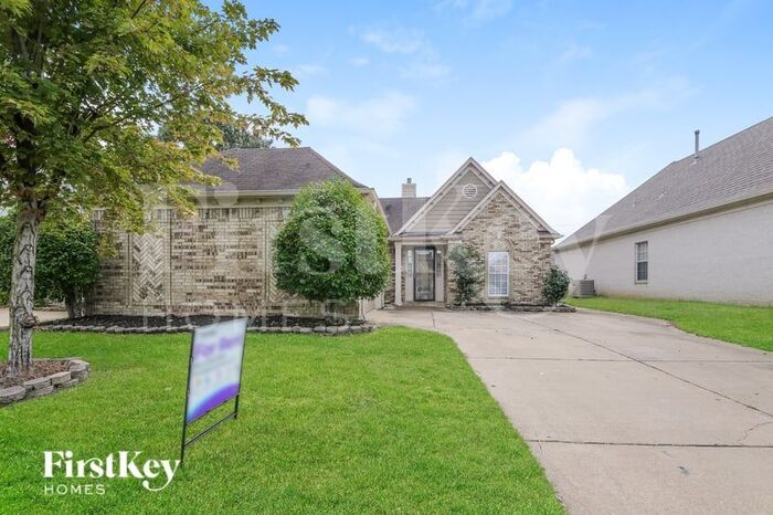 Primary Photo - 8595 Shady Elm Dr