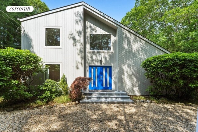 Building Photo - 24 Quogue Riverhead Rd