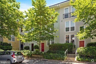 Building Photo - 158 G St SW
