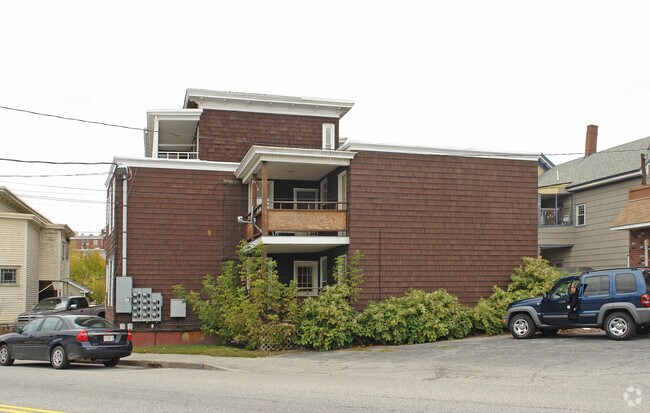 Foto del edificio - 73 College St