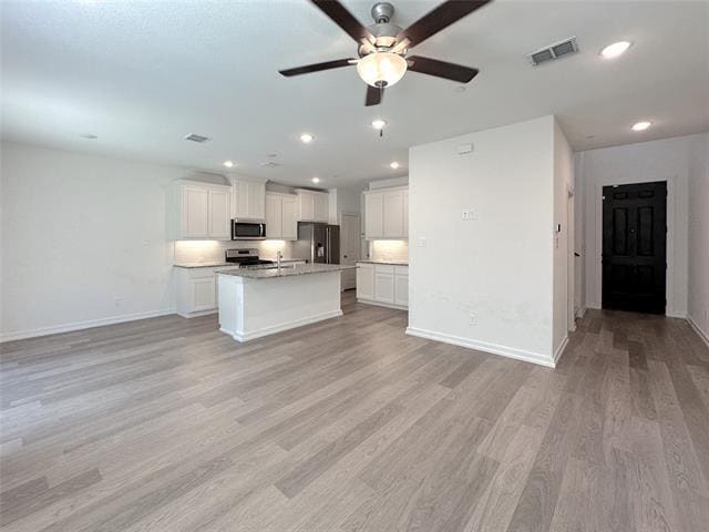 Building Photo - 2740 Majesty Dr