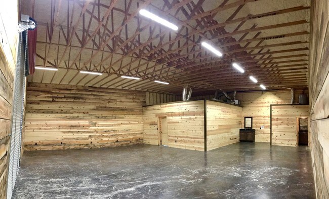 Foto del edificio - Four-Plex