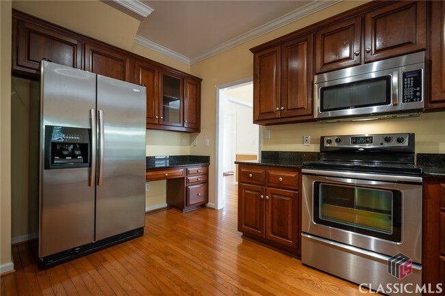 Building Photo - 1030 Laurel Springs Ct