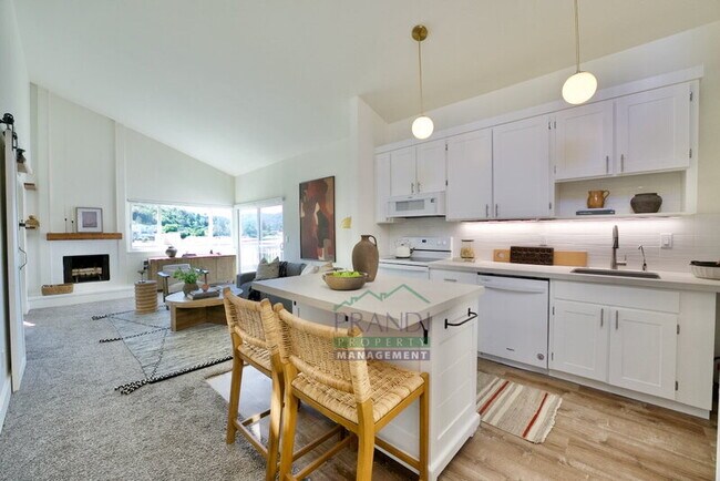 Foto del edificio - 505 Larkspur Plaza Dr
