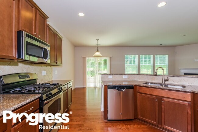 Building Photo - 5936 Stirlingshire Ct