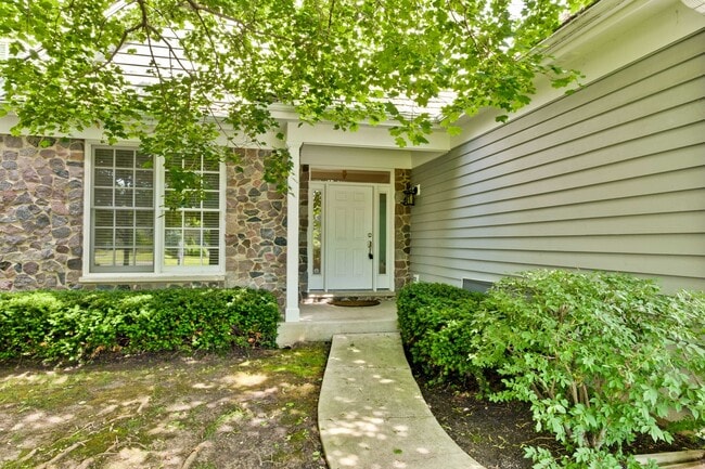 Foto del edificio - 500 Andover Ct