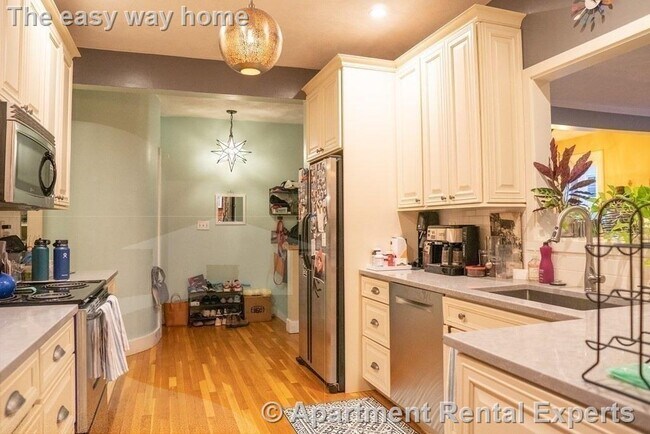 Foto del edificio - 246 Hampshire St