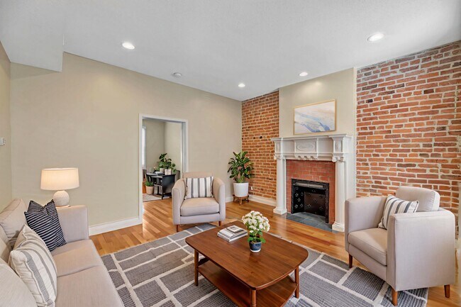 Foto del edificio - 1865 Newton St NW