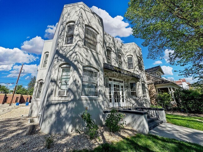 Foto del edificio - 214 W Bannock St