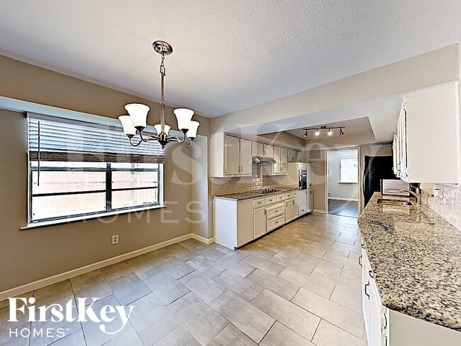 Foto del edificio - 3413 Valley View Ln