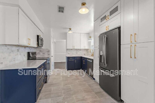 Photo - 4072 Peridot Dr House