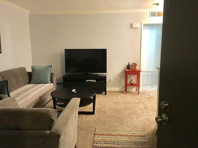 Foto del edificio - 1756 Essex St