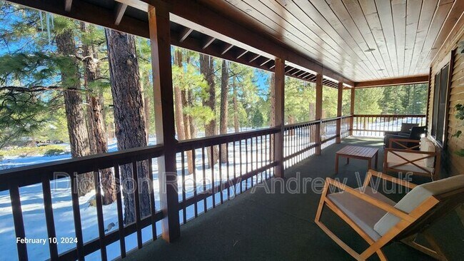 Foto del edificio - 3365 Joy Lake Rd