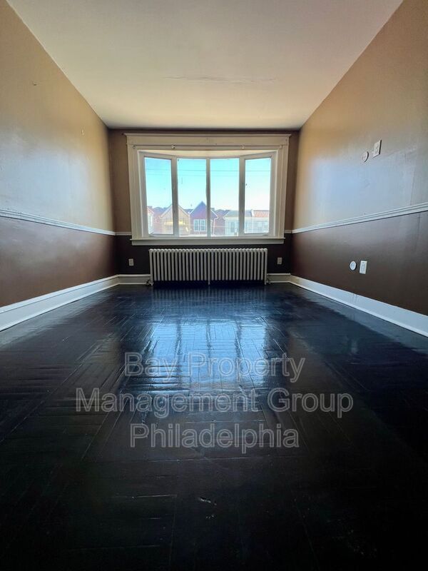 Foto del edificio - 4584 G St