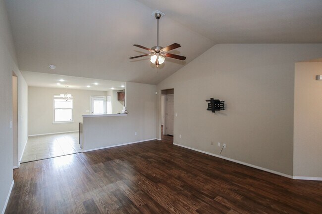 Foto del edificio - Spacious 4 bedroom in Centerton!