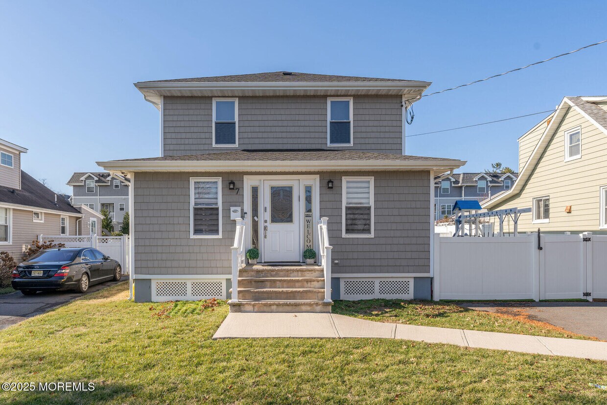 Foto principal - 7 Elmwood Ave