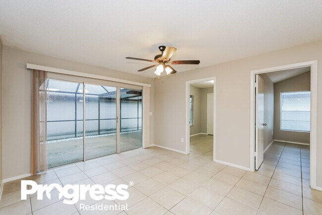 Building Photo - 6903 Silvermill Dr