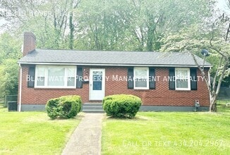 Building Photo - 1319 Dover Pl