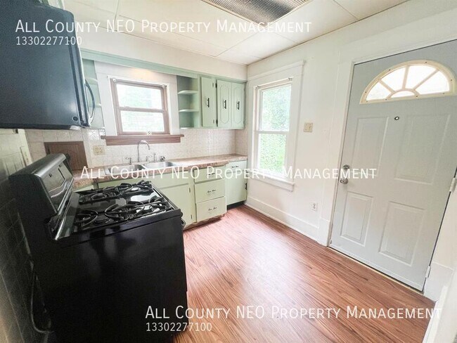 Foto del edificio - 421 E Thornton St