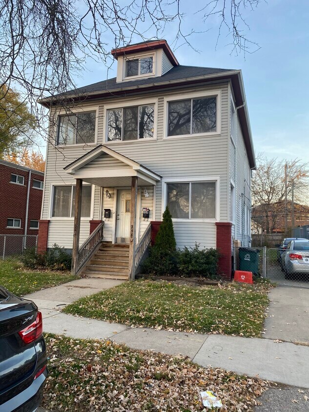 Primary Photo - 258 W Marshall St