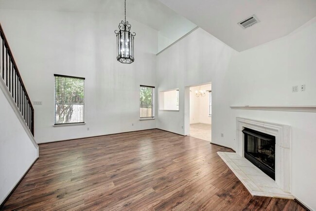 Building Photo - 15005 Donna Jane Loop