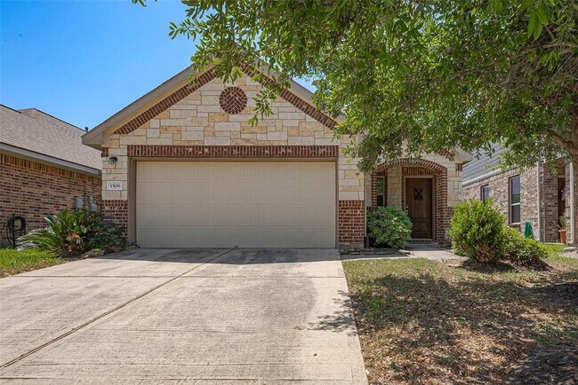 Foto del edificio - 1506 Spencer Glen Ln