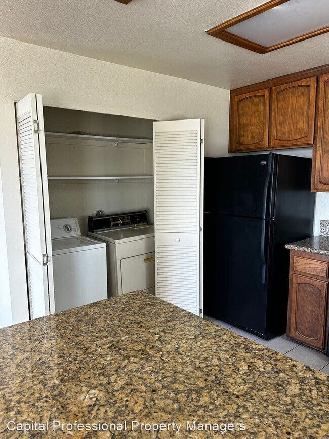 Building Photo - 3 br, 2 bath House - 1008 Coronado Ave