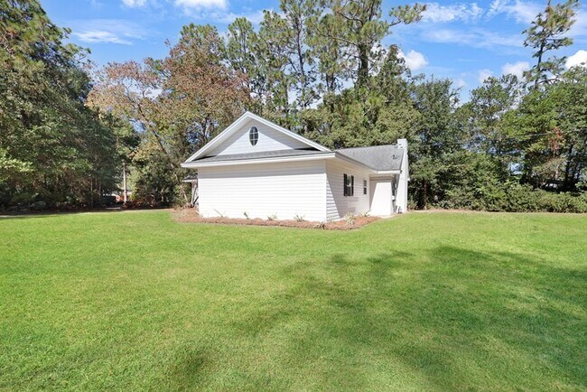 Building Photo - 3bd 2ba HOME FOR RENT!