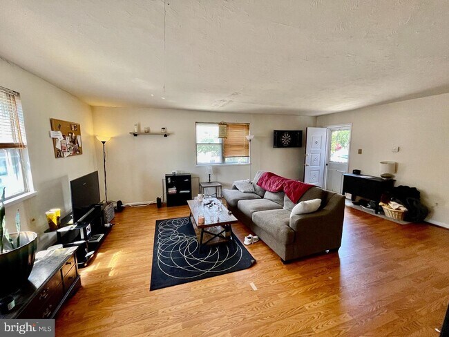 Foto del edificio - 4167 Terrace St