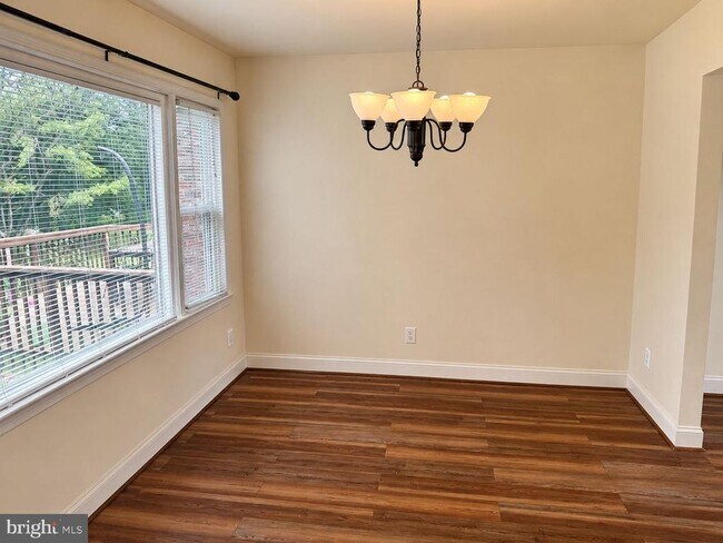 Foto del edificio - 5530 Kendrick Ln