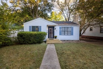 Building Photo - 415 Haden St