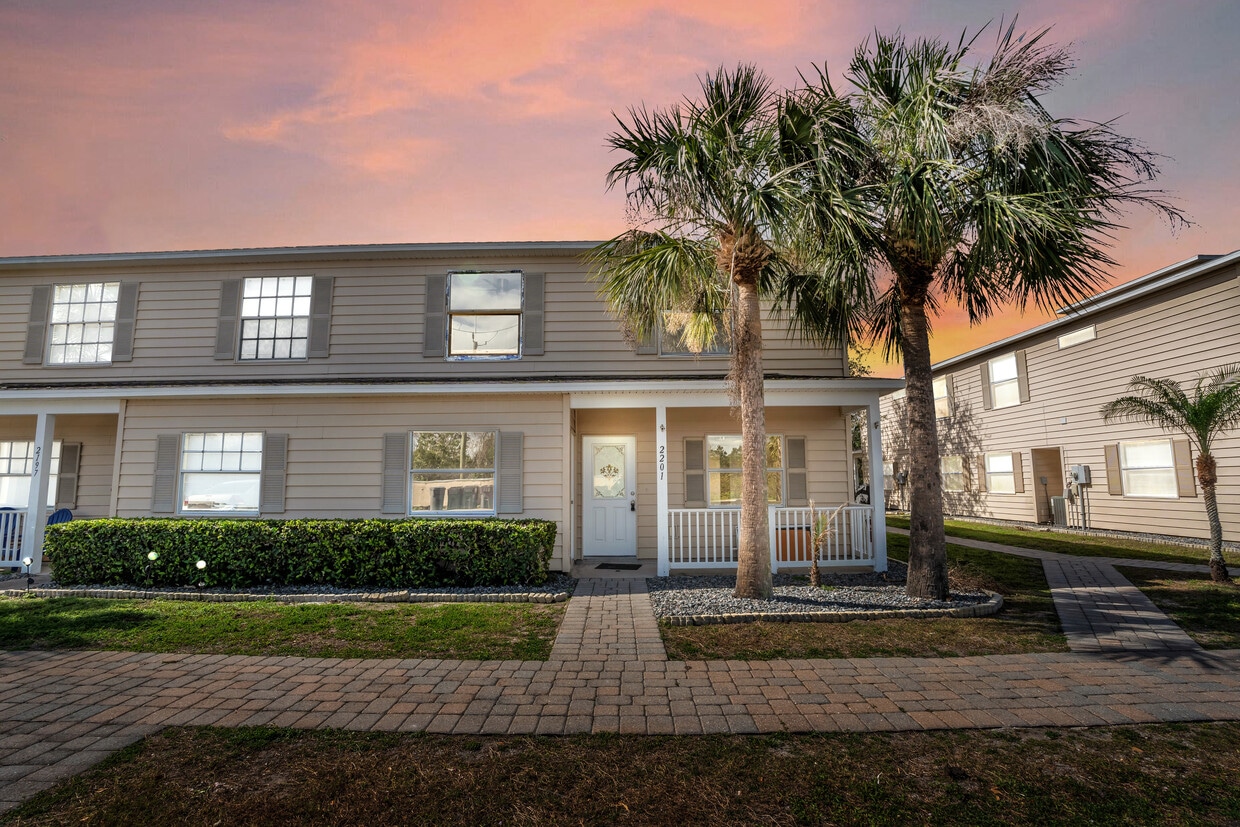 Foto principal - Royal Villas Townhomes