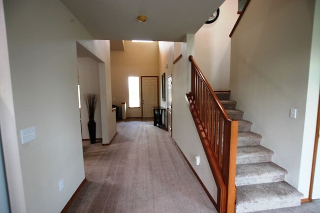 Building Photo - Stanwood Beauty for rent 4 bedroom 2.5 bath