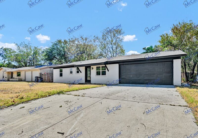 103 Briarwood Dr, Kennedale, TX 76060 House Rental in Kennedale, TX