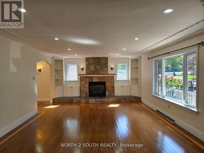 Photo du bâtiment - 79 John St