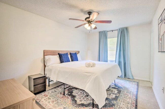 Foto del edificio - 416 40th St E