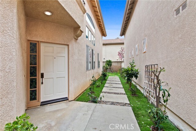 Foto del edificio - 738 Orchard Loop