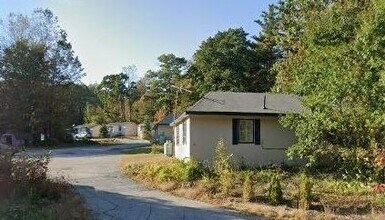 Building Photo - 119 Keene Rd