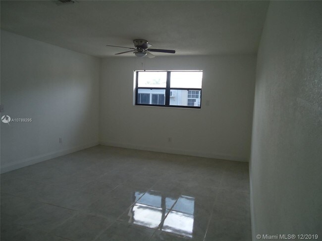 Building Photo - 7130 SW 9th St