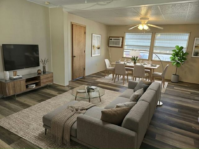 Foto del edificio - 406 49th Ave Dr W