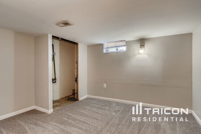 Foto del edificio - 2509 Windsor Rd