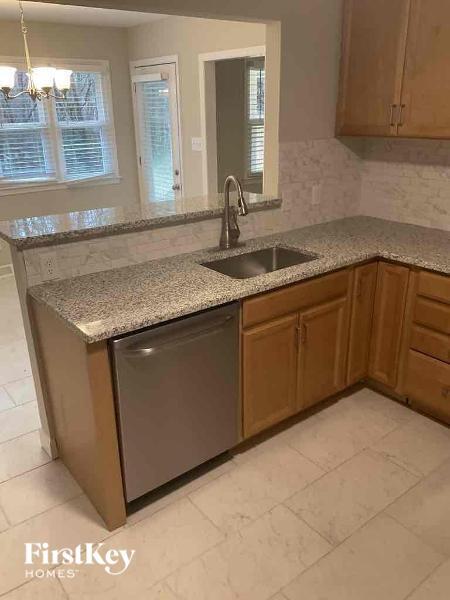 Foto del edificio - 184 Fremont Loop