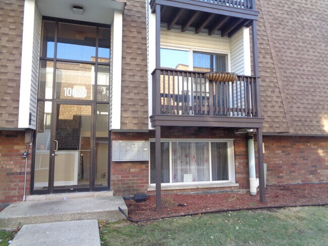 Foto del edificio - 10620 Brooks Ln