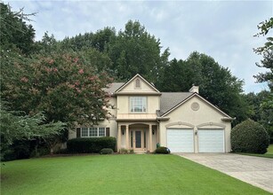 Building Photo - 7235 Treyburn Dr