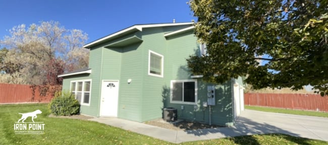 Building Photo - ELD4005