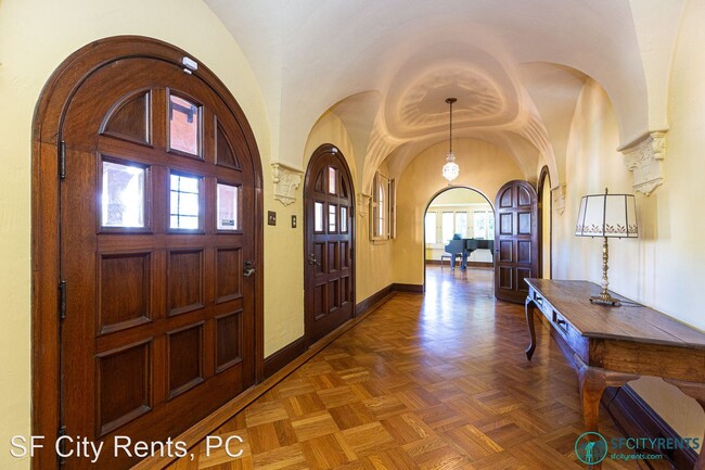 Building Photo - 4 br, 3 bath House - 550 Laguna Honda Blvd.