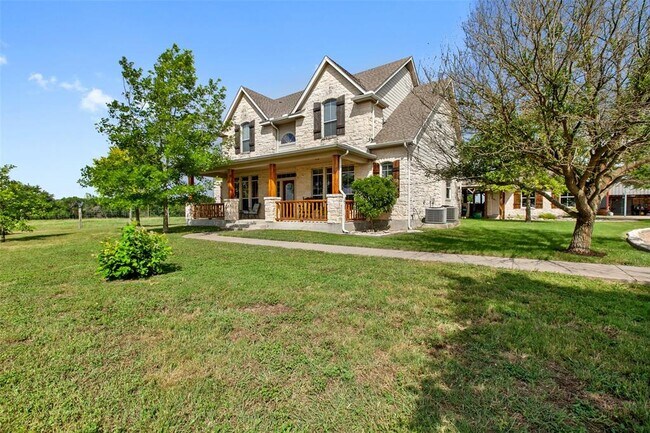 Foto del edificio - 12800 Silver Creek Rd
