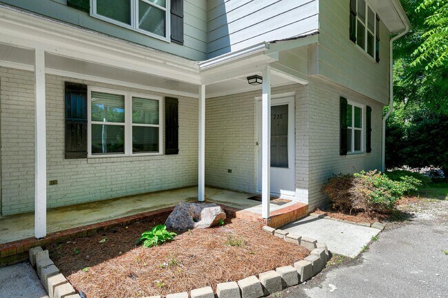 Photo - 226 Waldo St Apartment