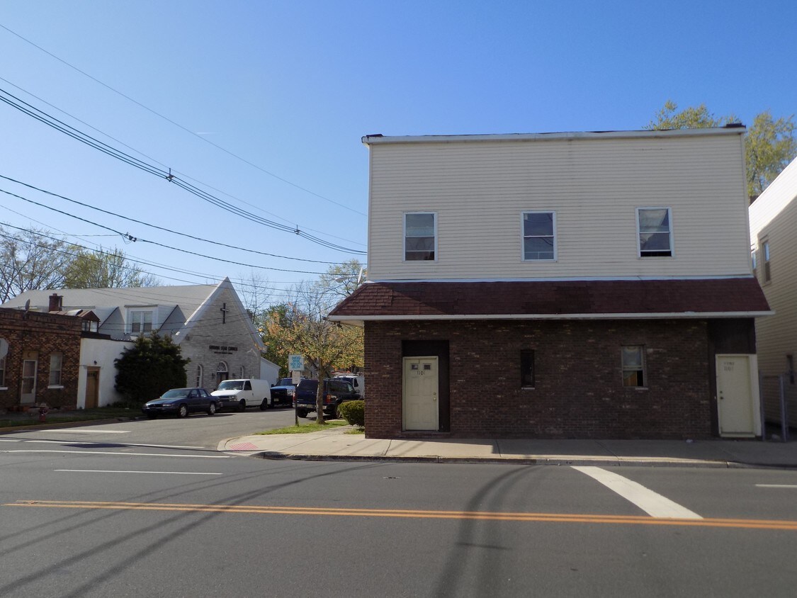 1101 Saint Ave, Roselle, NJ 07203 Apartments in Roselle, NJ